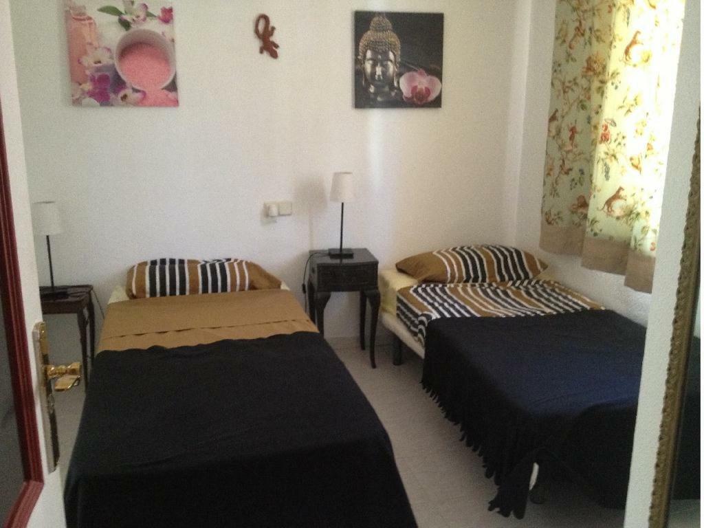 Private With Pool, 3 Bedrooms, 2 Bathrooms, Jacuzzi, Garage 2 Cars, Close Beach, Bbq Villa Marbella